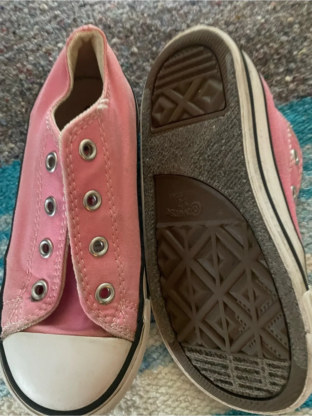 Converse pink canvas
